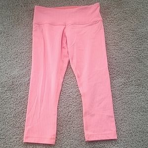 Lululemon capris